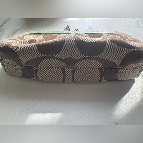 Coach Limited Edition Signature Snake 🐍 Skin Framed Kisslock Seafoam Green - Picture 6 of 9